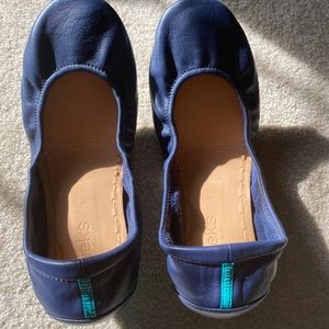 Women’s Tieks